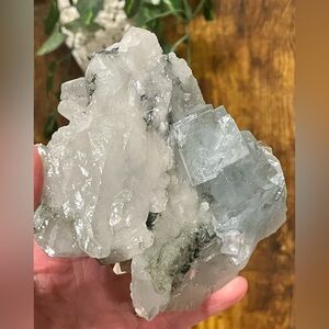 Gorgeous Clear Fluorite with Quartz & Chlorite Inclusion